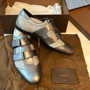 Gucci men’s silver sneakers